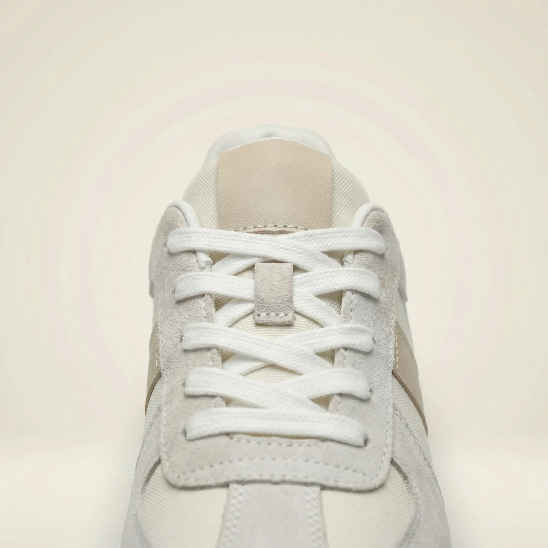 Alexander (+2.4” +3.1”)